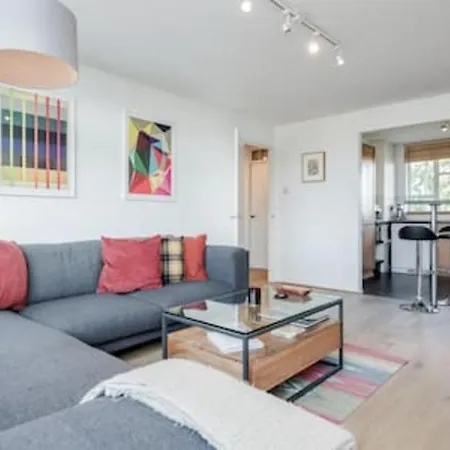 Spacious 2Bed In Top Location Holland Park-N Hill